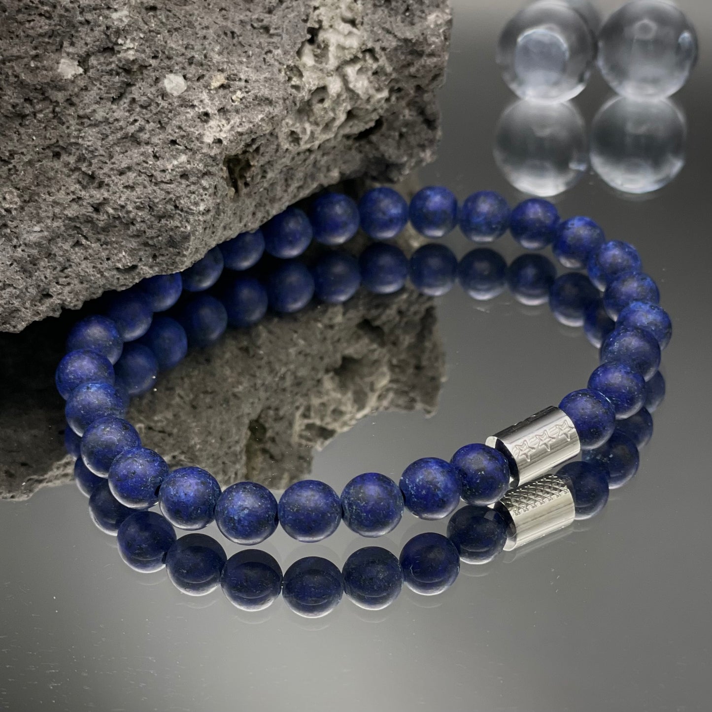 Armband Lapislazuli „Selbstbewusst S(t)ein“ mit 6 mm Perlen und Edelstahl Highlight