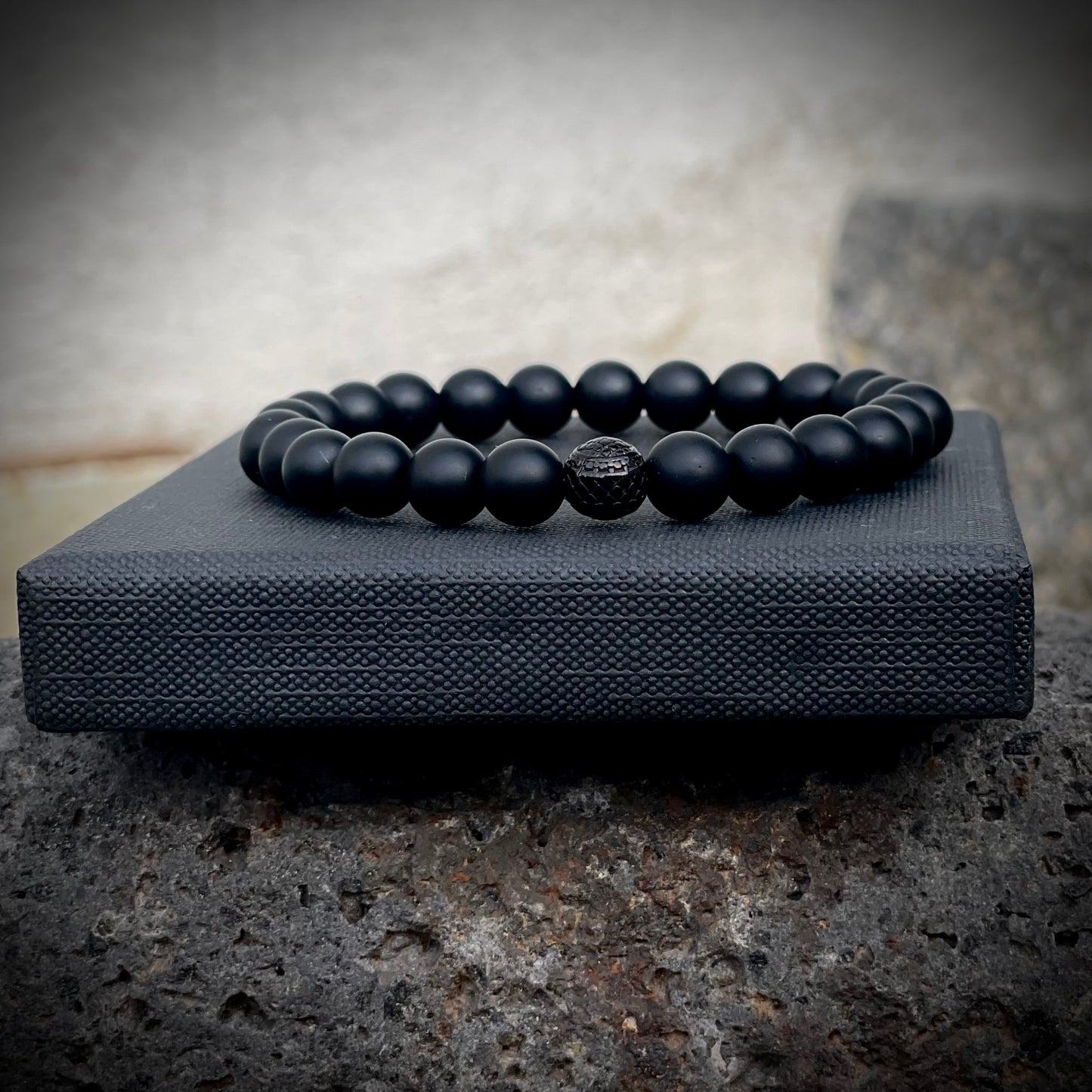 Arrmband Onyx "Gelassen S(t)ein" -8mm Perlen & schwarzer Edelstahlzwischenperle