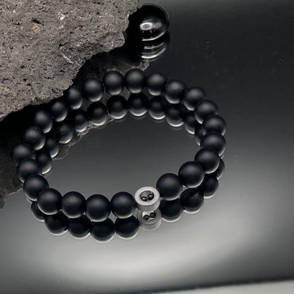 Armband Onyx „Gelassen S(t)ein“ mit 8 mm Perlen und Ring aus Hämatit