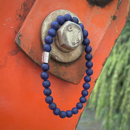 Armband Lapislazuli „Selbstbewusst S(t)ein“ mit 6 mm Perlen und Edelstahl Highlight