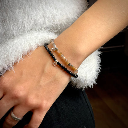 -Armband Onyx "Gelassen S(t)ein"  4 mm Perlen facettiert - Sterling Silber / Sterling Silber 24k vergoldet