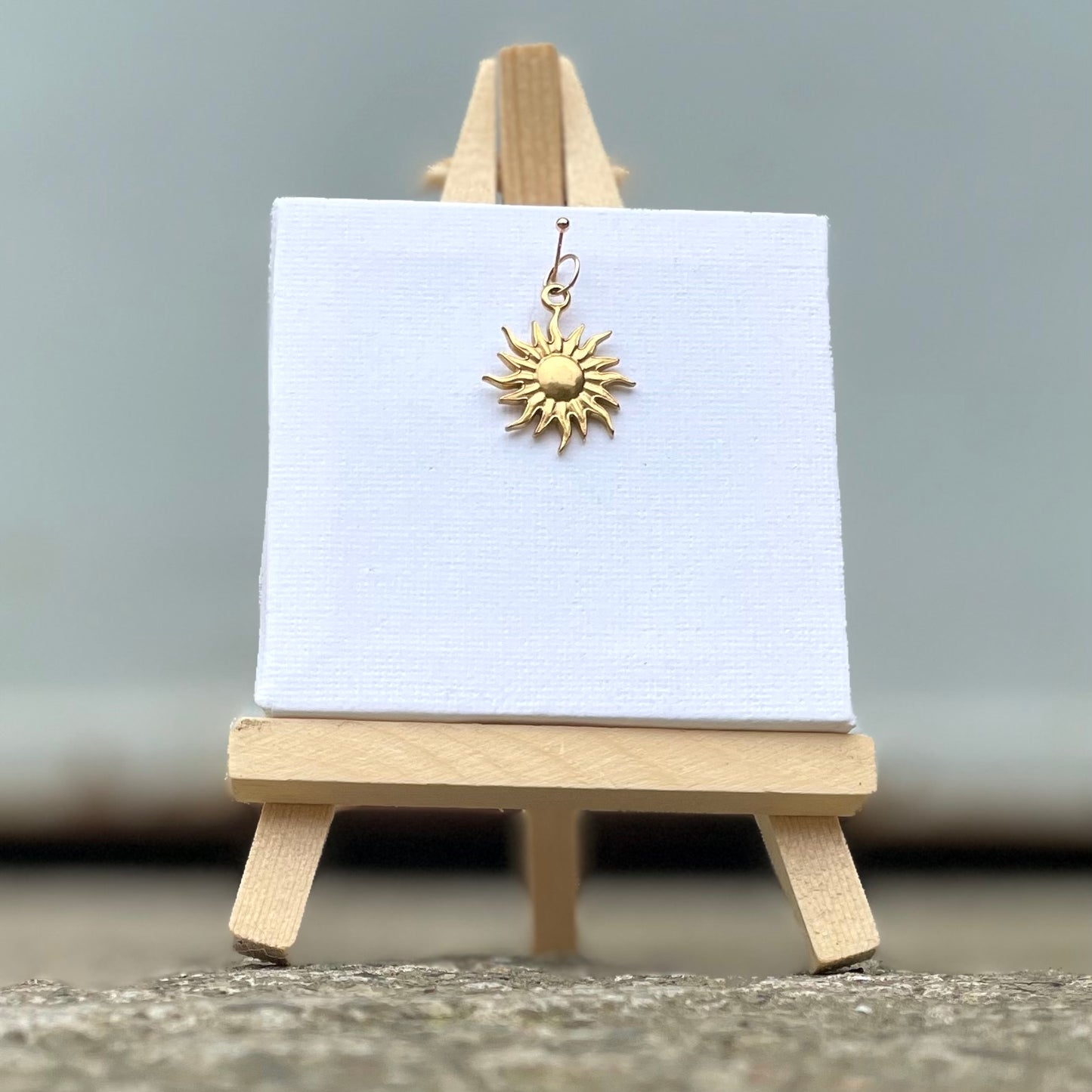 Charm -Sonne 3D- Gold